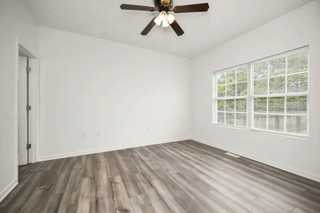 216 Tanbark Drive Georgetown KY 40324