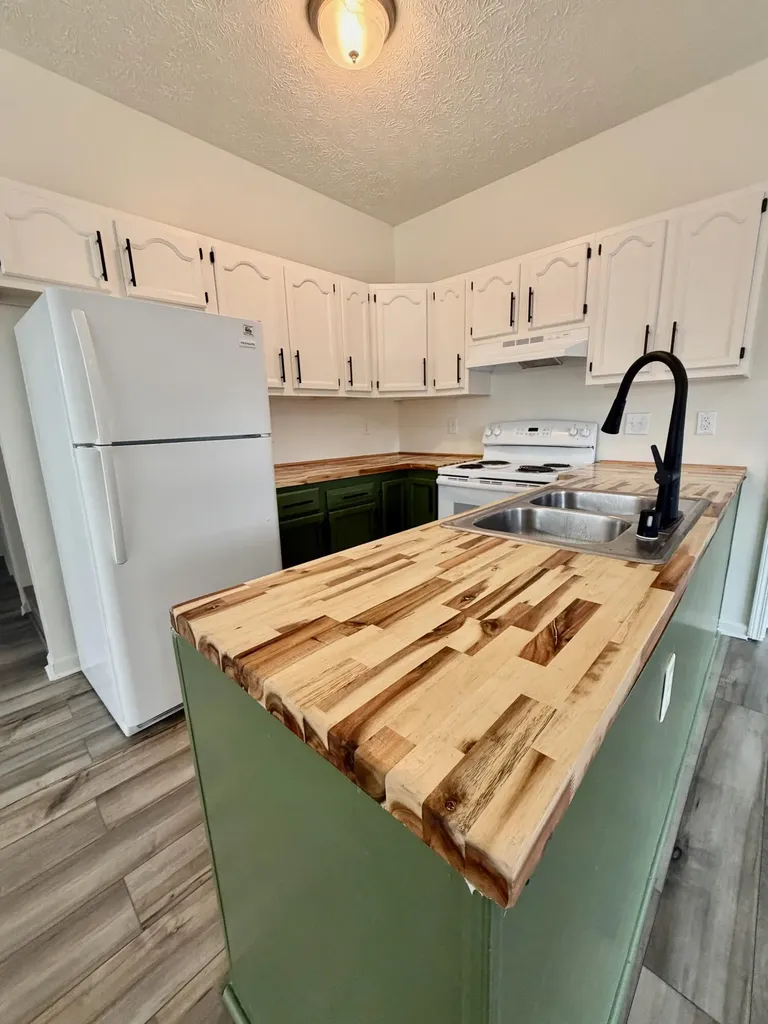 216 Tanbark Drive Georgetown KY 40324