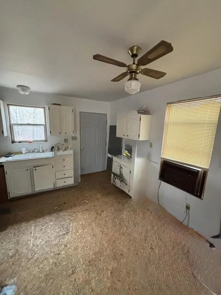 86 Elm Avenue Nancy KY 42544