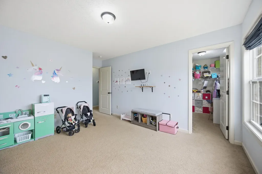1928 Clearwater Drive Lawrenceburg KY 40342
