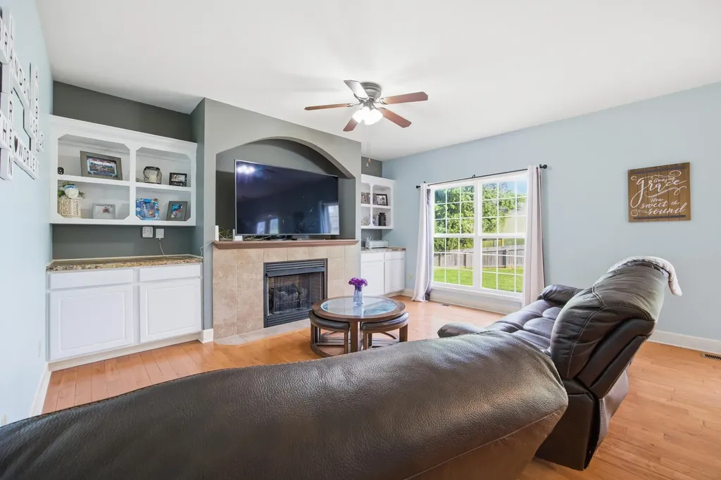 1928 Clearwater Drive Lawrenceburg KY 40342