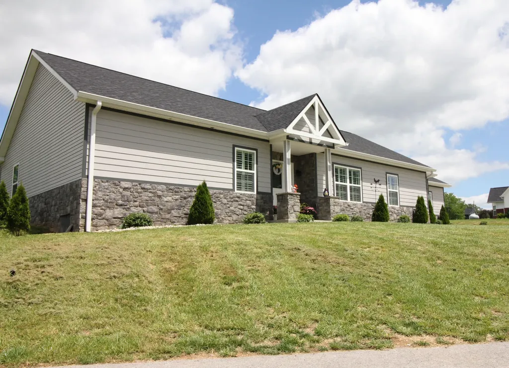 156 Kaydons Way Somerset KY 42503