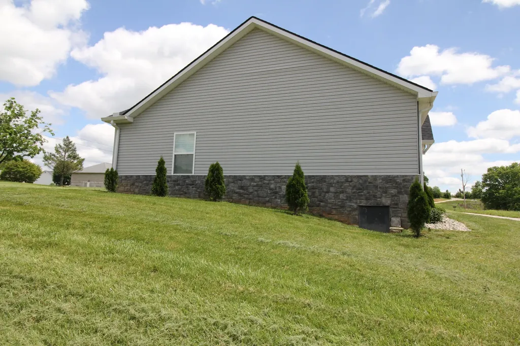 156 Kaydons Way Somerset KY 42503
