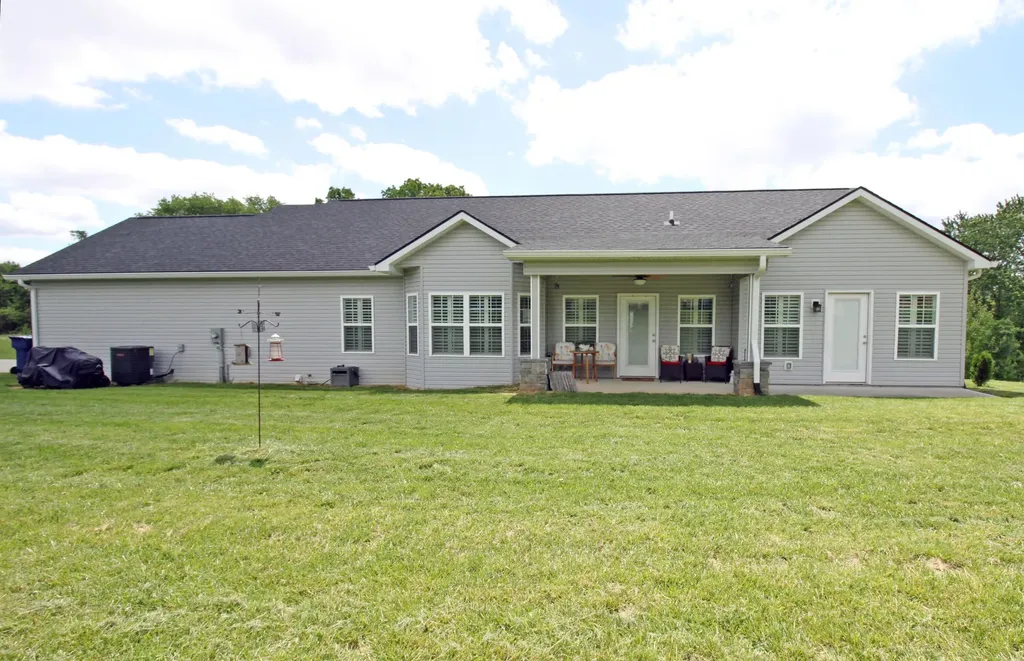 156 Kaydons Way Somerset KY 42503