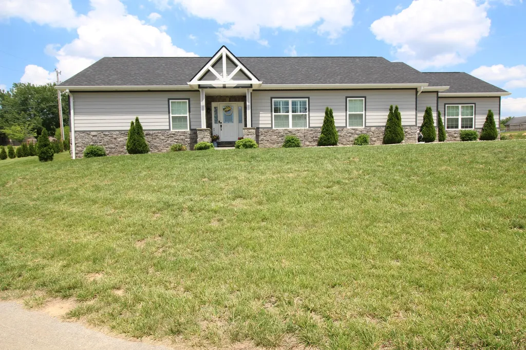 156 Kaydons Way Somerset KY 42503