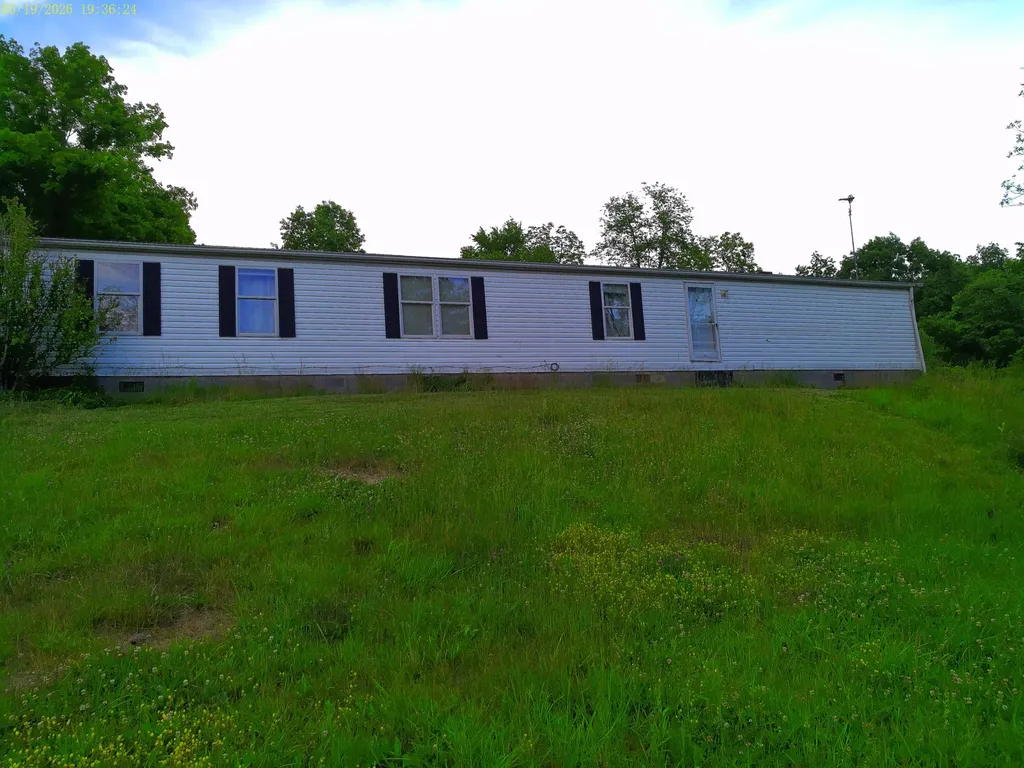 1265 Edmonson Road Lawrenceburg KY 40342