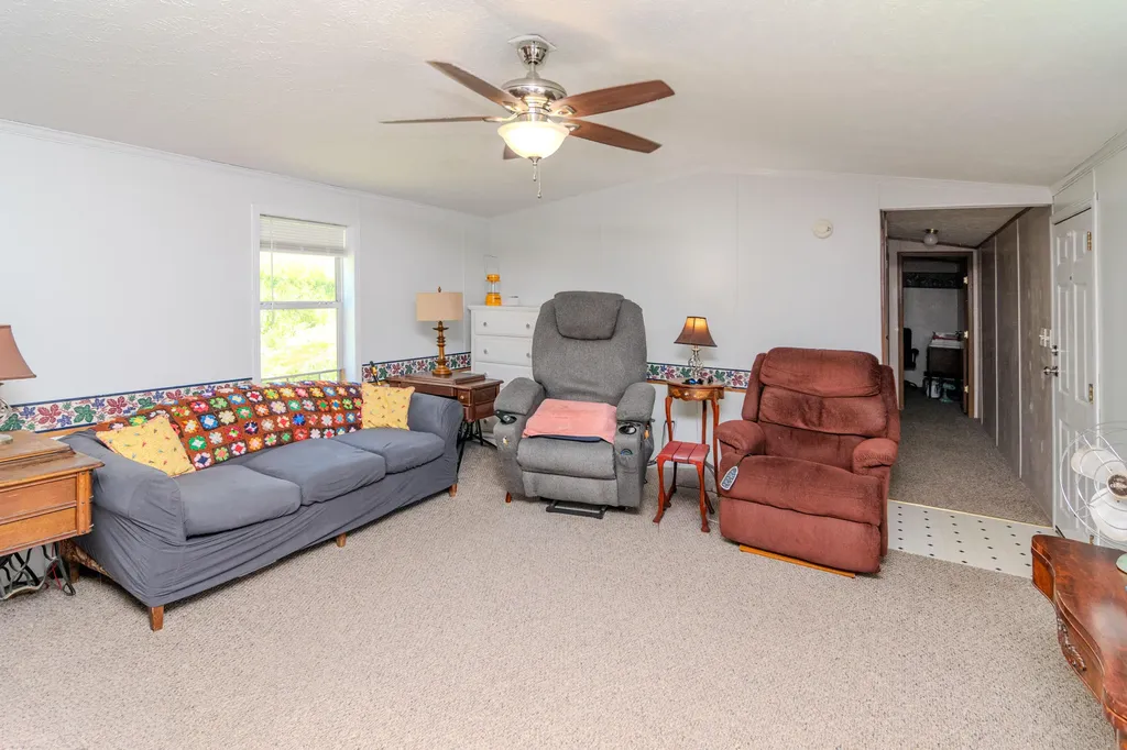 1265 Edmonson Road Lawrenceburg KY 40342