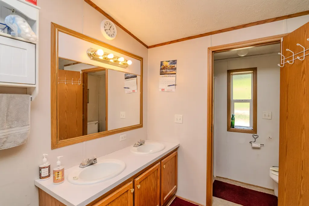 1265 Edmonson Road Lawrenceburg KY 40342