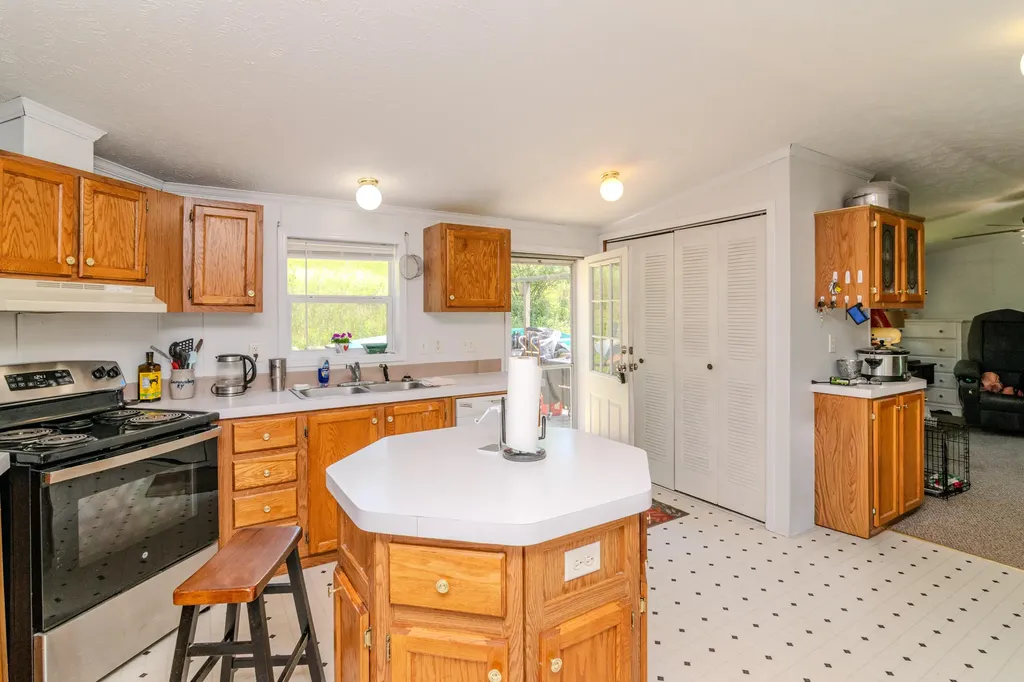 1265 Edmonson Road Lawrenceburg KY 40342