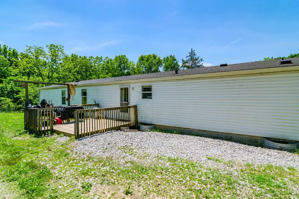 1265 Edmonson Road Lawrenceburg KY 40342