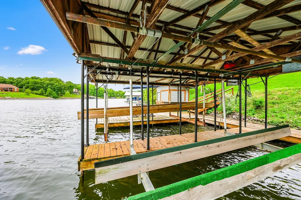 112 Stoney Ridge Court Williamstown KY 41097