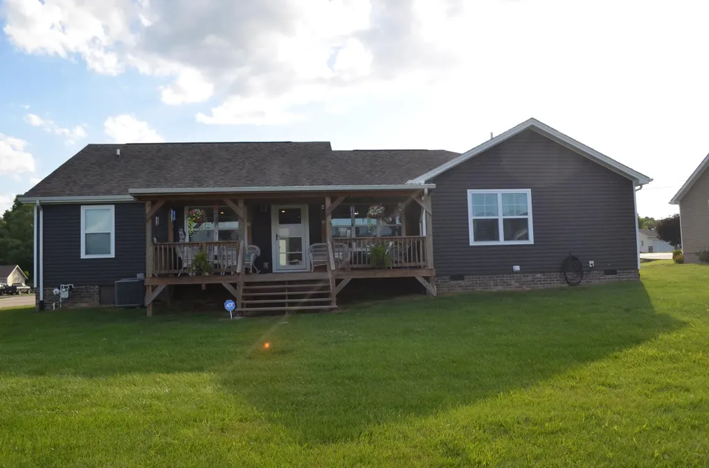 3286 Barbourville Road London KY 40744