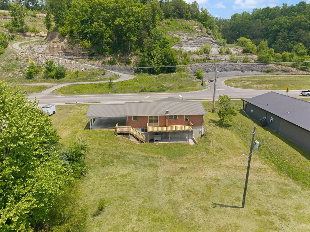 1176 Parkway Drive Salyersville KY 41465