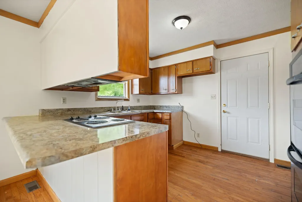 1176 Parkway Drive Salyersville KY 41465