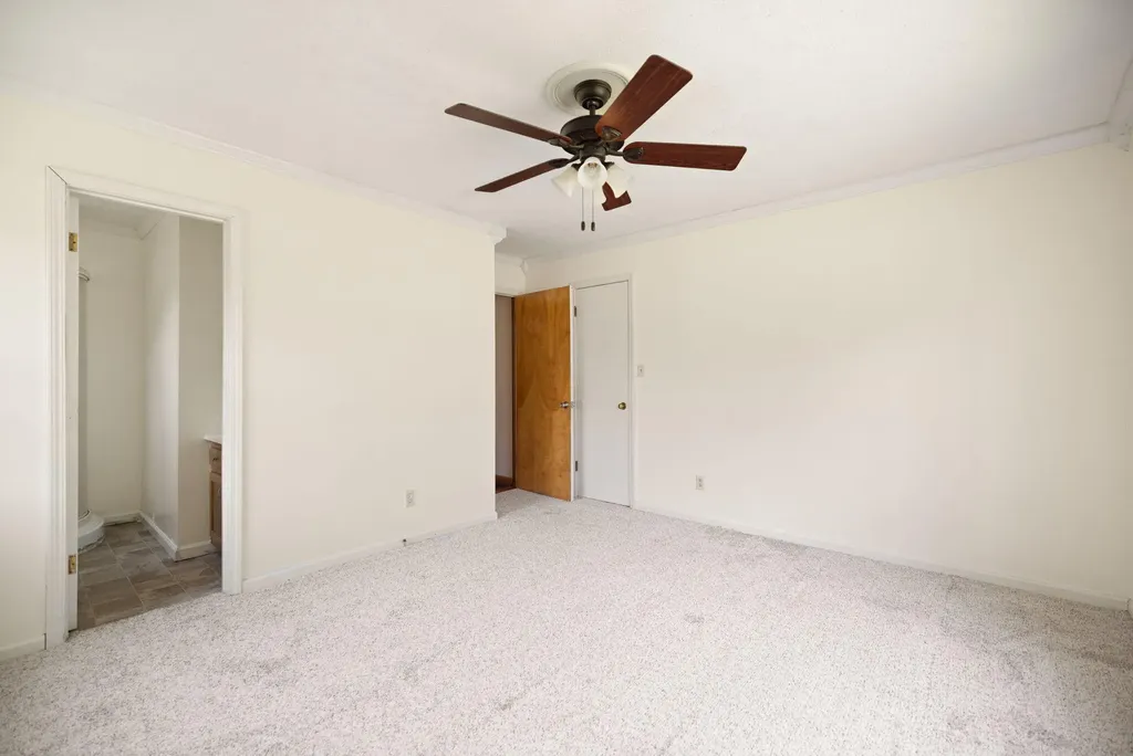 1176 Parkway Drive Salyersville KY 41465