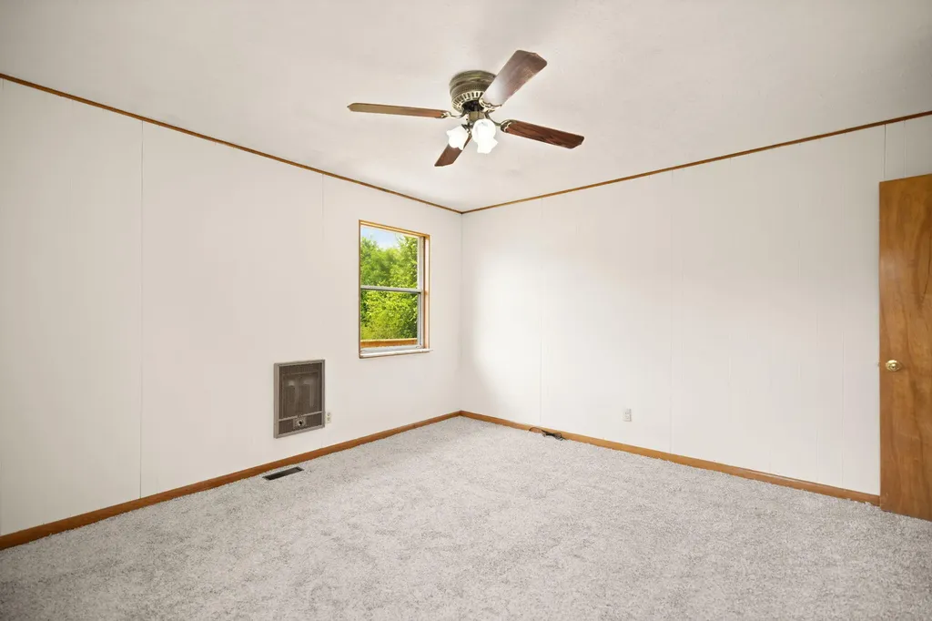 1176 Parkway Drive Salyersville KY 41465