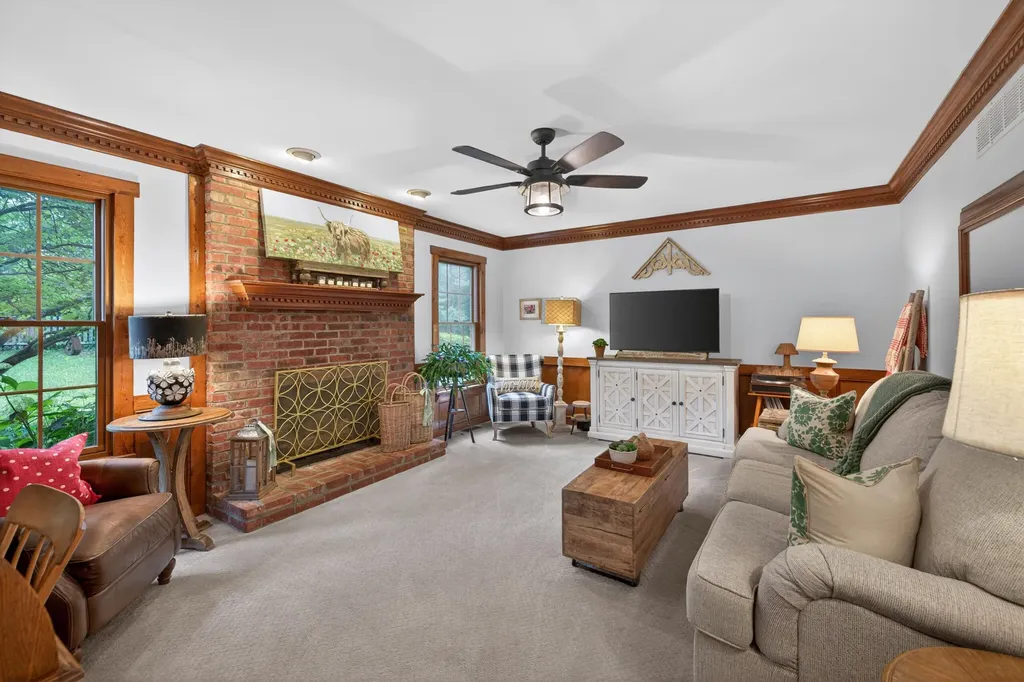 836 Edgewood Drive Lexington KY 40515