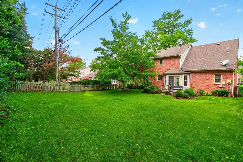 836 Edgewood Drive Lexington KY 40515
