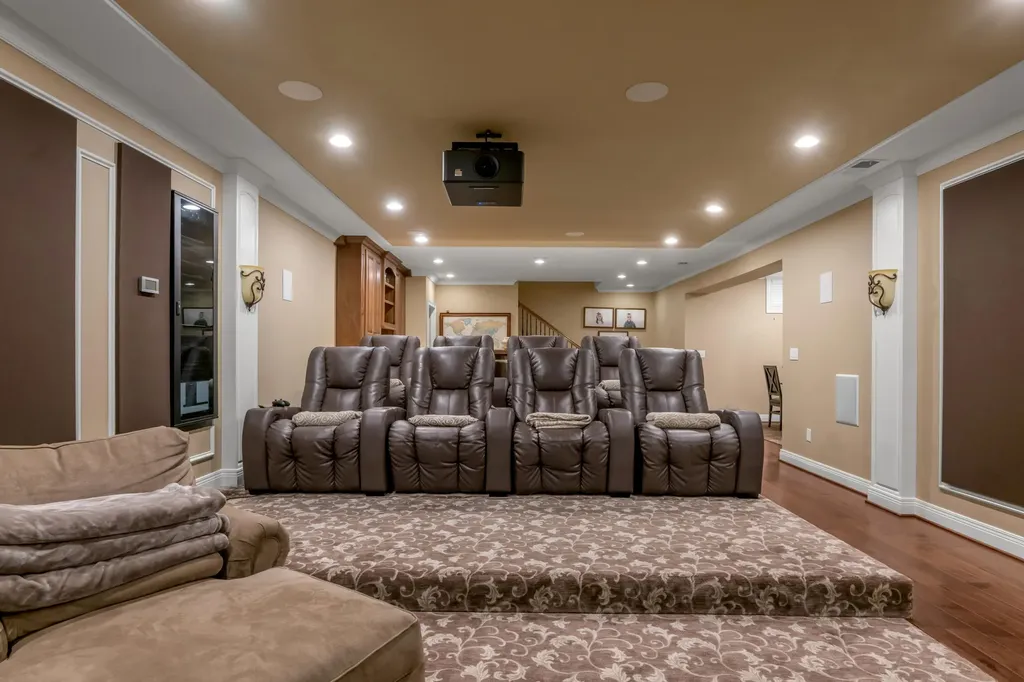 2928 Bobwhite Trail Lexington KY 40509