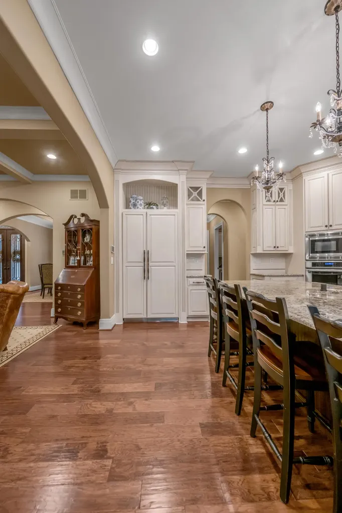2928 Bobwhite Trail Lexington KY 40509