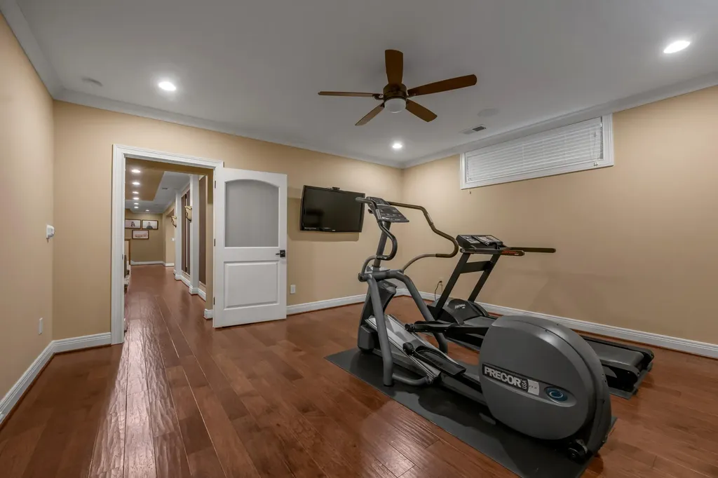 2928 Bobwhite Trail Lexington KY 40509
