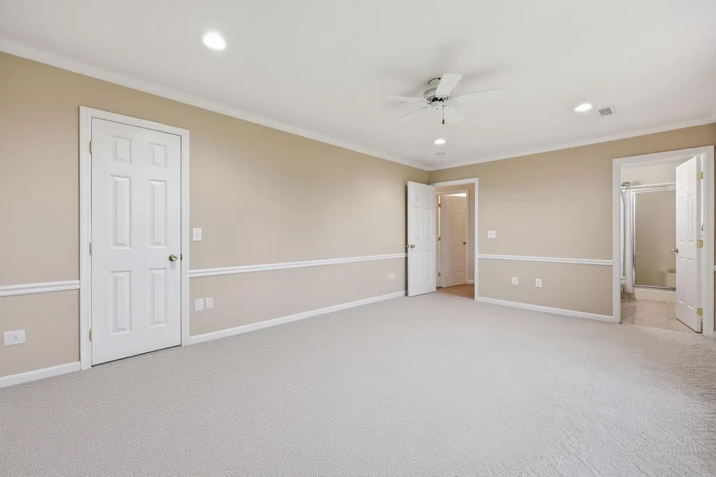 1049 Heathcliff Drive Richmond KY 40475
