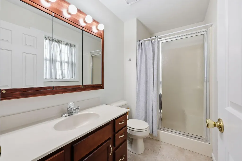 1049 Heathcliff Drive Richmond KY 40475