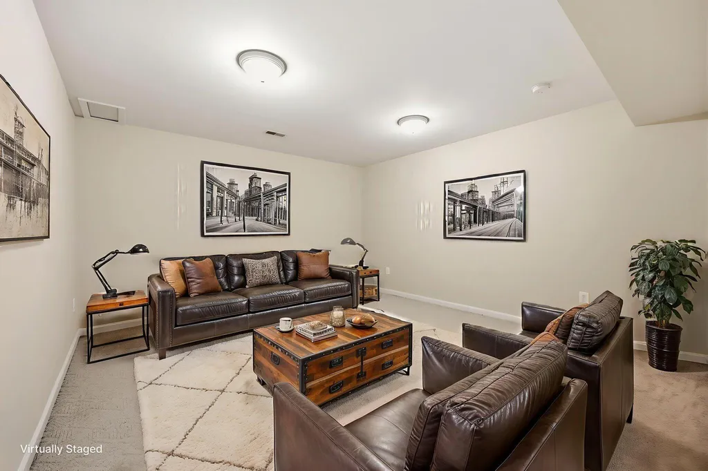 1049 Heathcliff Drive Richmond KY 40475
