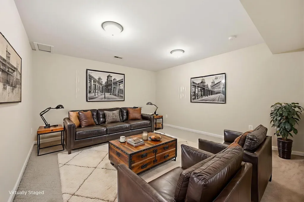 1049 Heathcliff Drive Richmond KY 40475