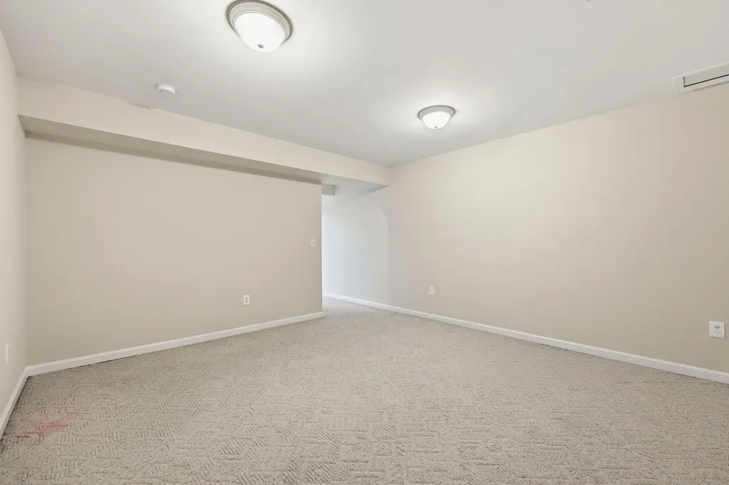 1049 Heathcliff Drive Richmond KY 40475