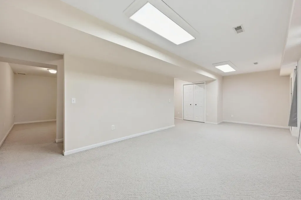 1049 Heathcliff Drive Richmond KY 40475