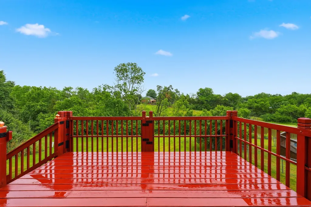 1049 Heathcliff Drive Richmond KY 40475