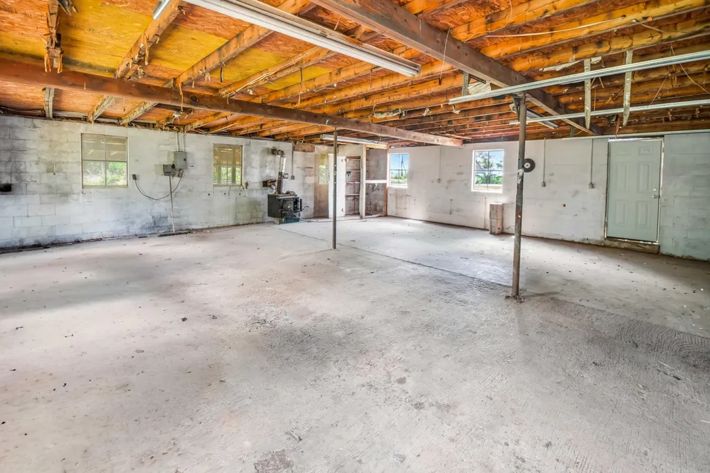 9230 N. Highway 1247 Eubank KY 42567
