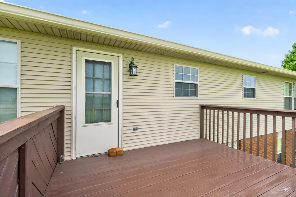 1084 Breezy Lane Berea KY 40403