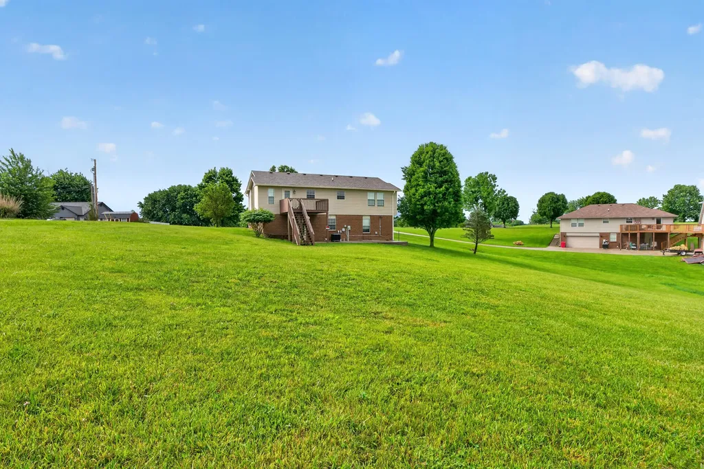 1084 Breezy Lane Berea KY 40403