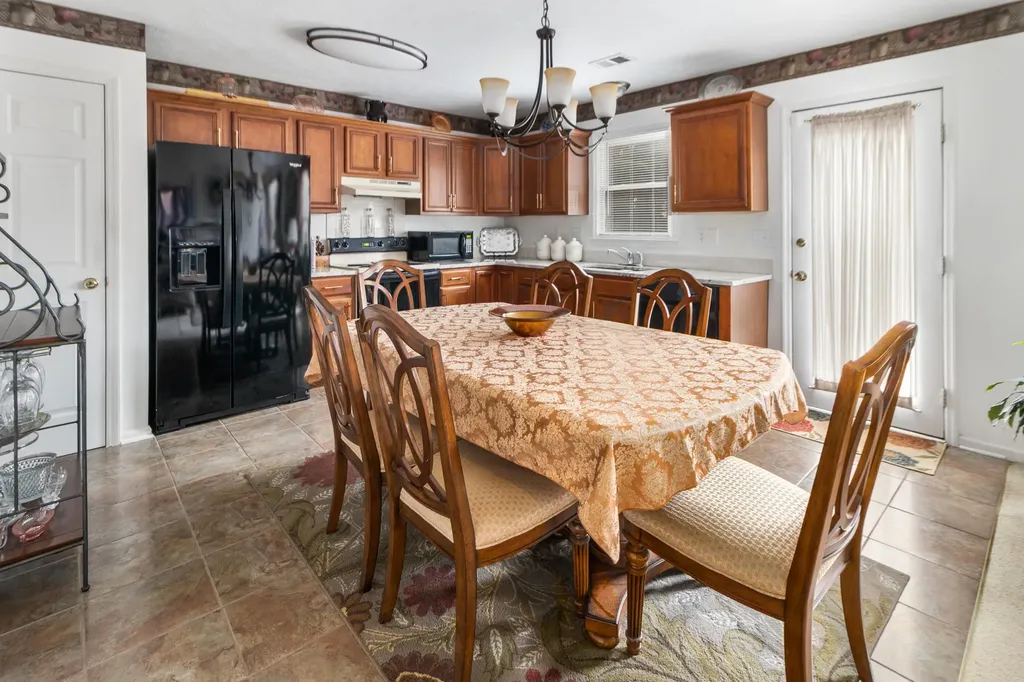 1105 Canyon Court Lexington KY 40509