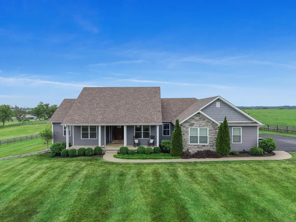 5792 Ky Highway 590 Lancaster KY 40444