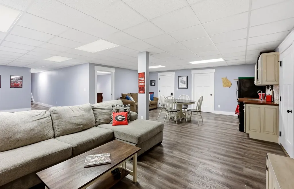 5792 Ky Highway 590 Lancaster KY 40444