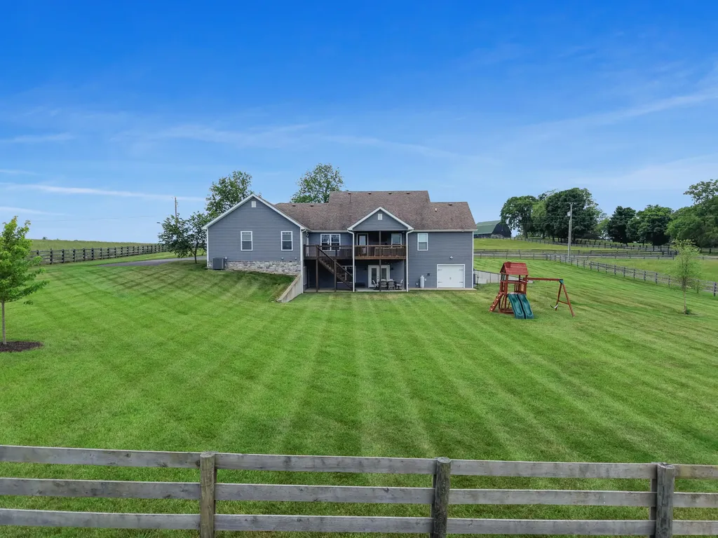 5792 Ky Highway 590 Lancaster KY 40444