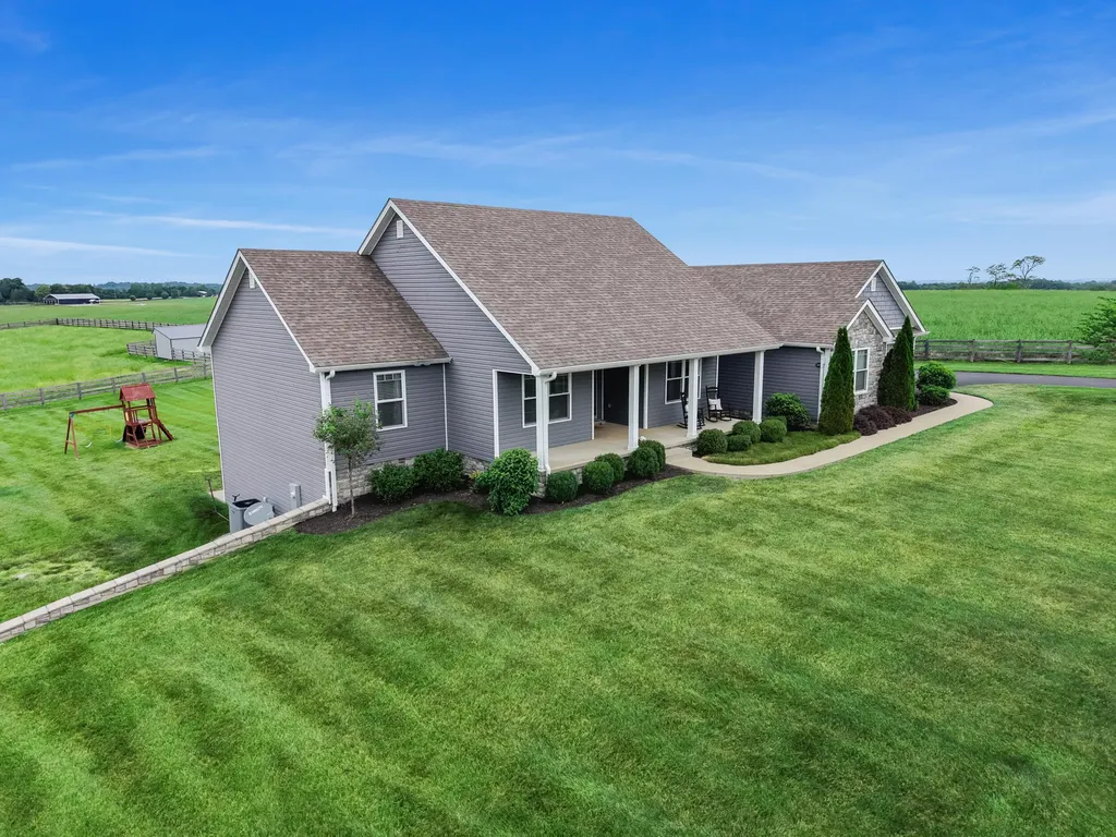 5792 Ky Highway 590 Lancaster KY 40444