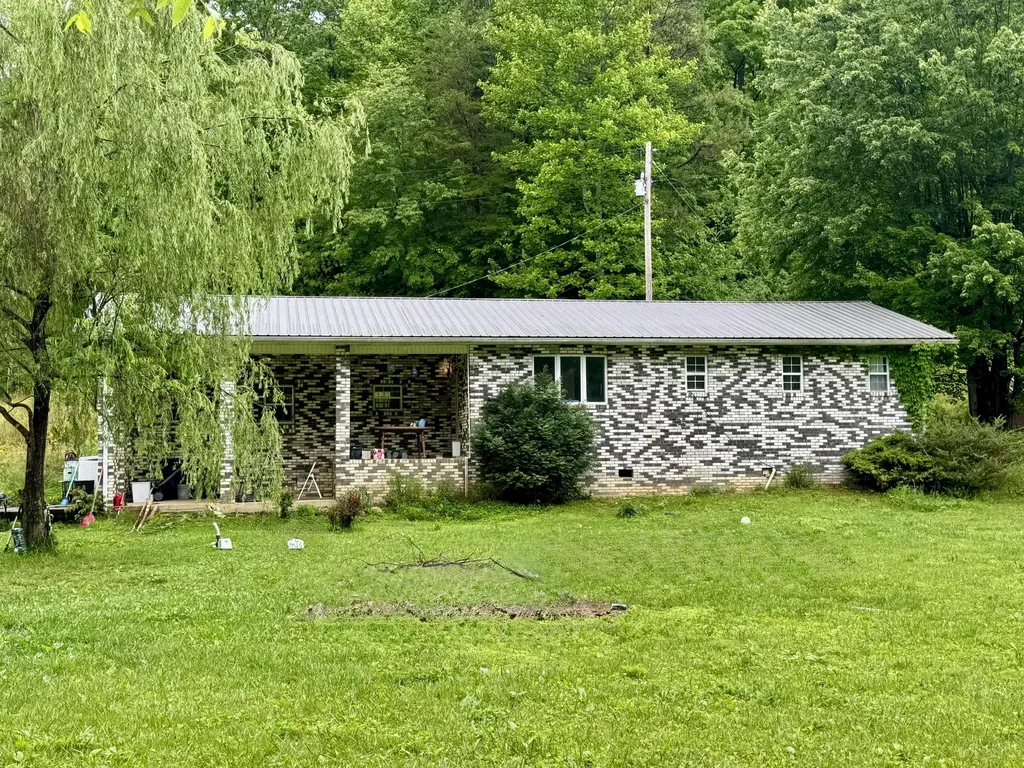 88 Mae Gumm Road Tyner KY 40486