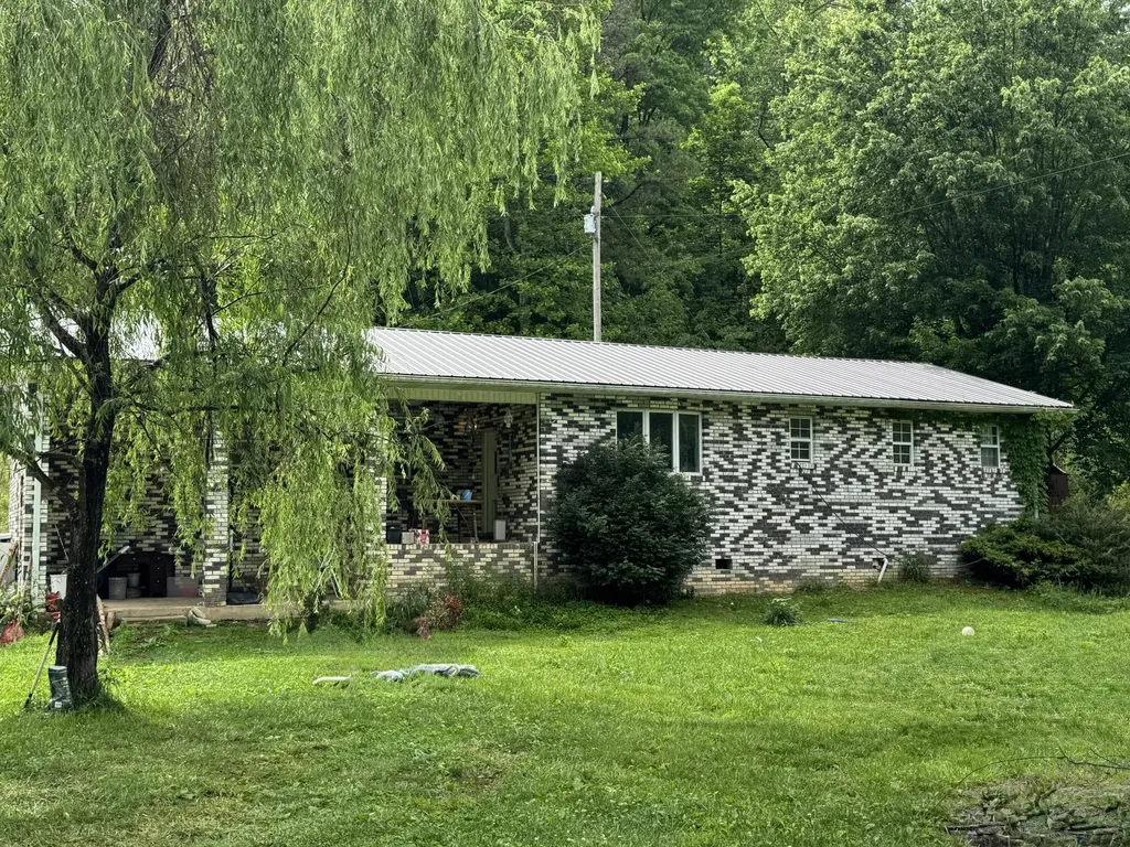 88 Mae Gumm Road Tyner KY 40486