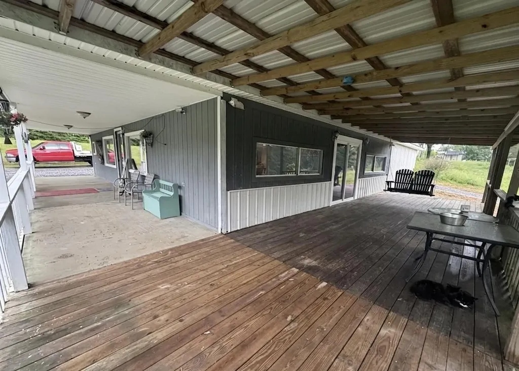 527 Gentry Mill Road Columbia KY 42728