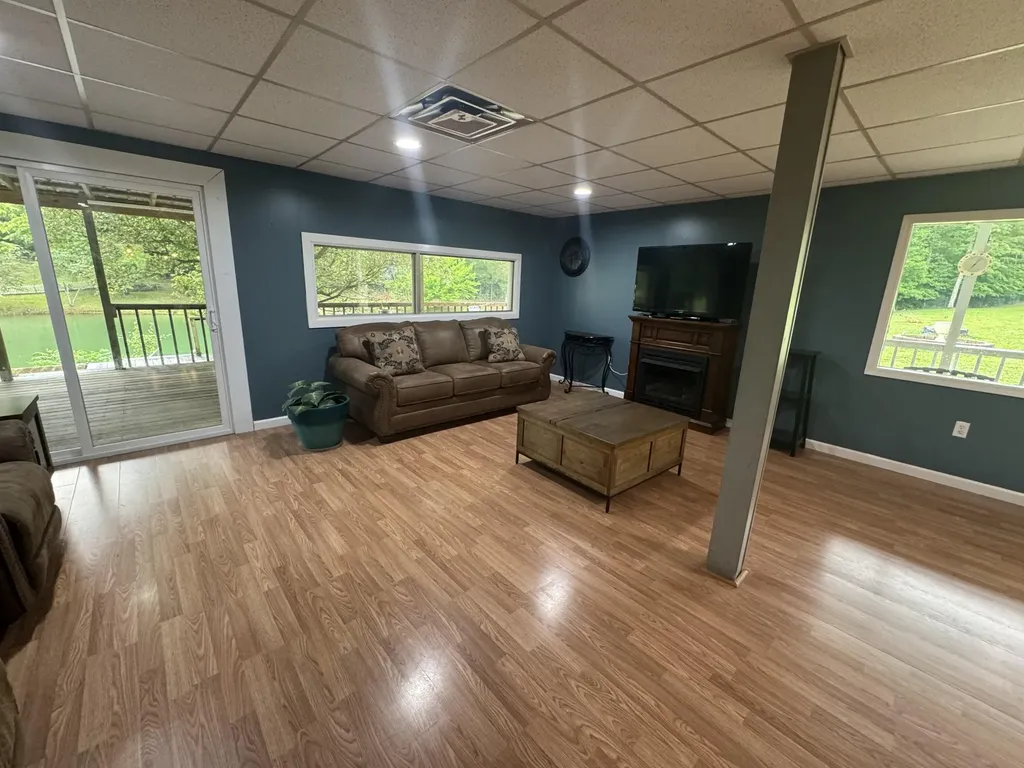 527 Gentry Mill Road Columbia KY 42728