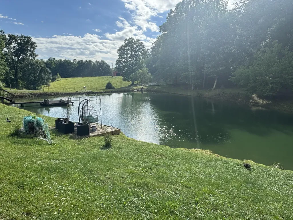 527 Gentry Mill Road Columbia KY 42728