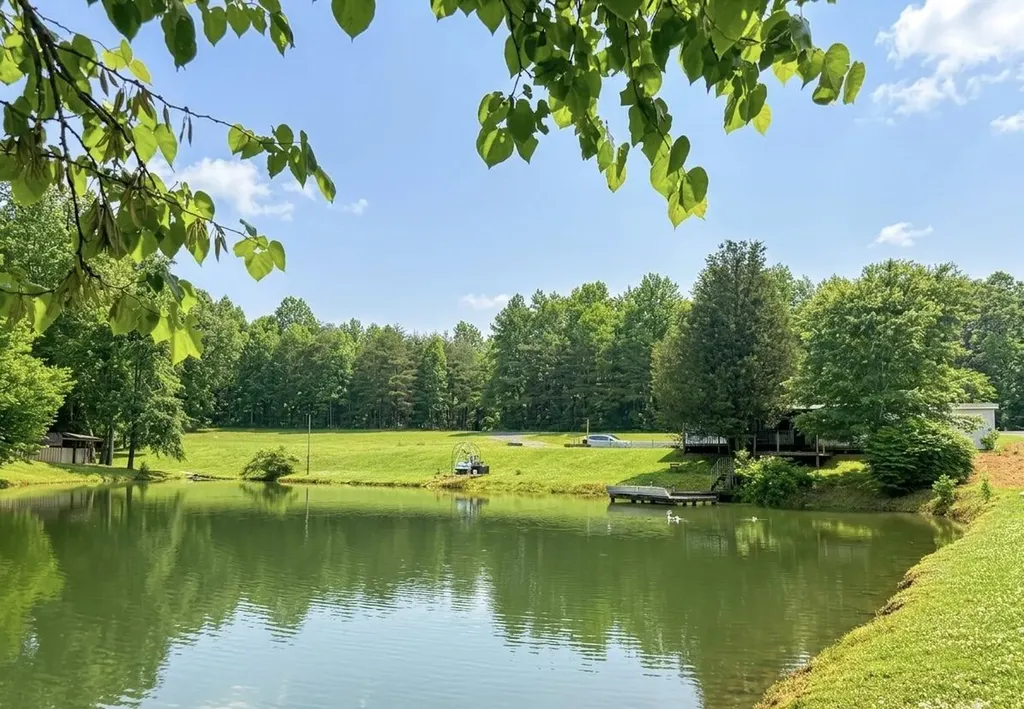 527 Gentry Mill Road Columbia KY 42728