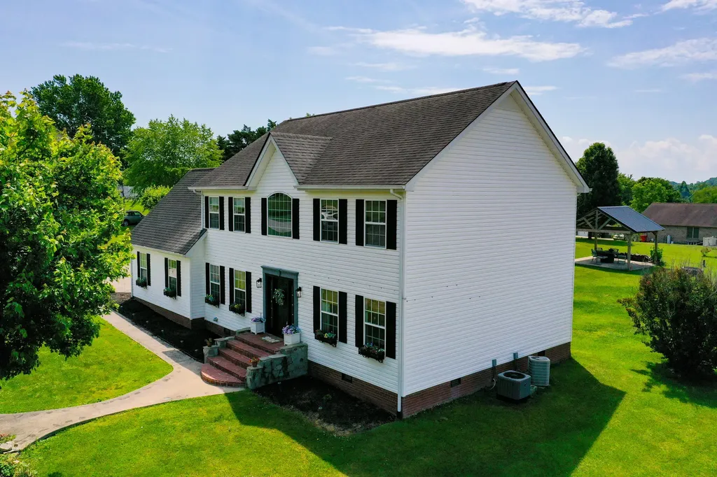 41 Lakeside Drive London KY 40741