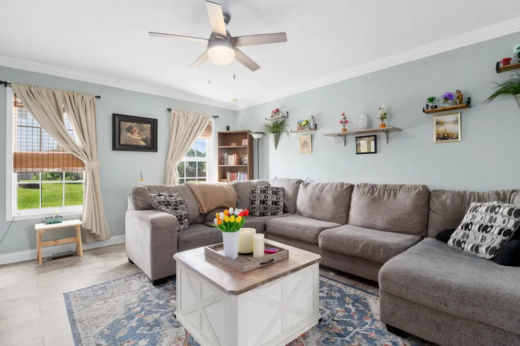 41 Lakeside Drive London KY 40741