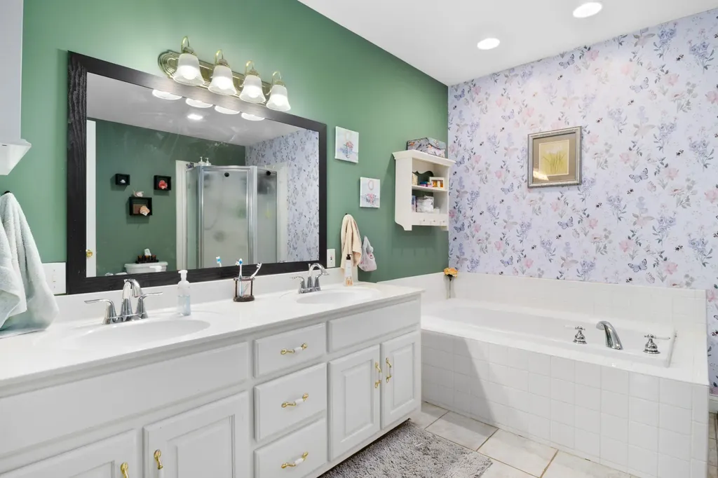 41 Lakeside Drive London KY 40741