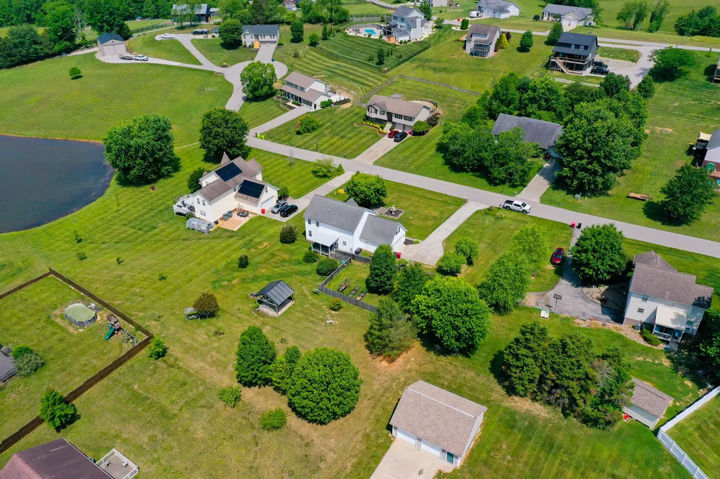 41 Lakeside Drive London KY 40741